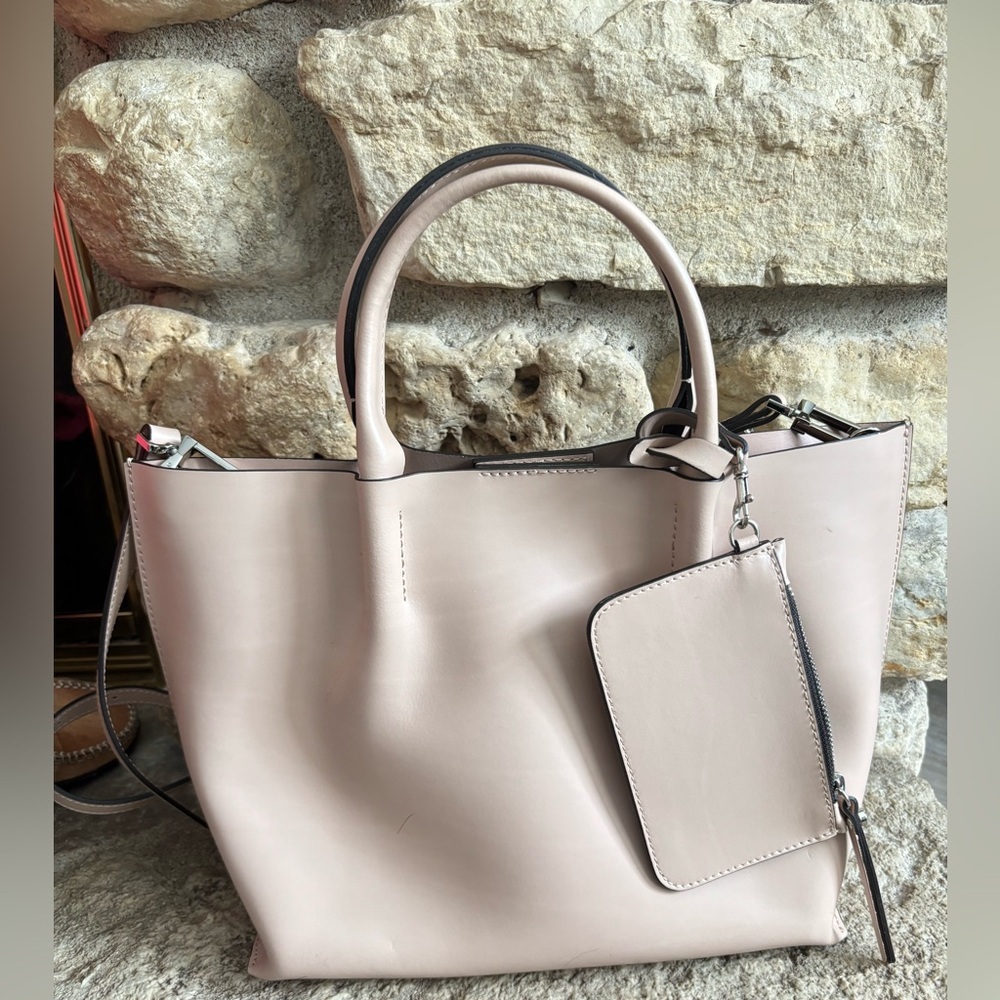 GIANNI CHIARINI Marcella Beige Leather Tote Bag w/Adjustable Strap and Wallet - Picture 1 of 7